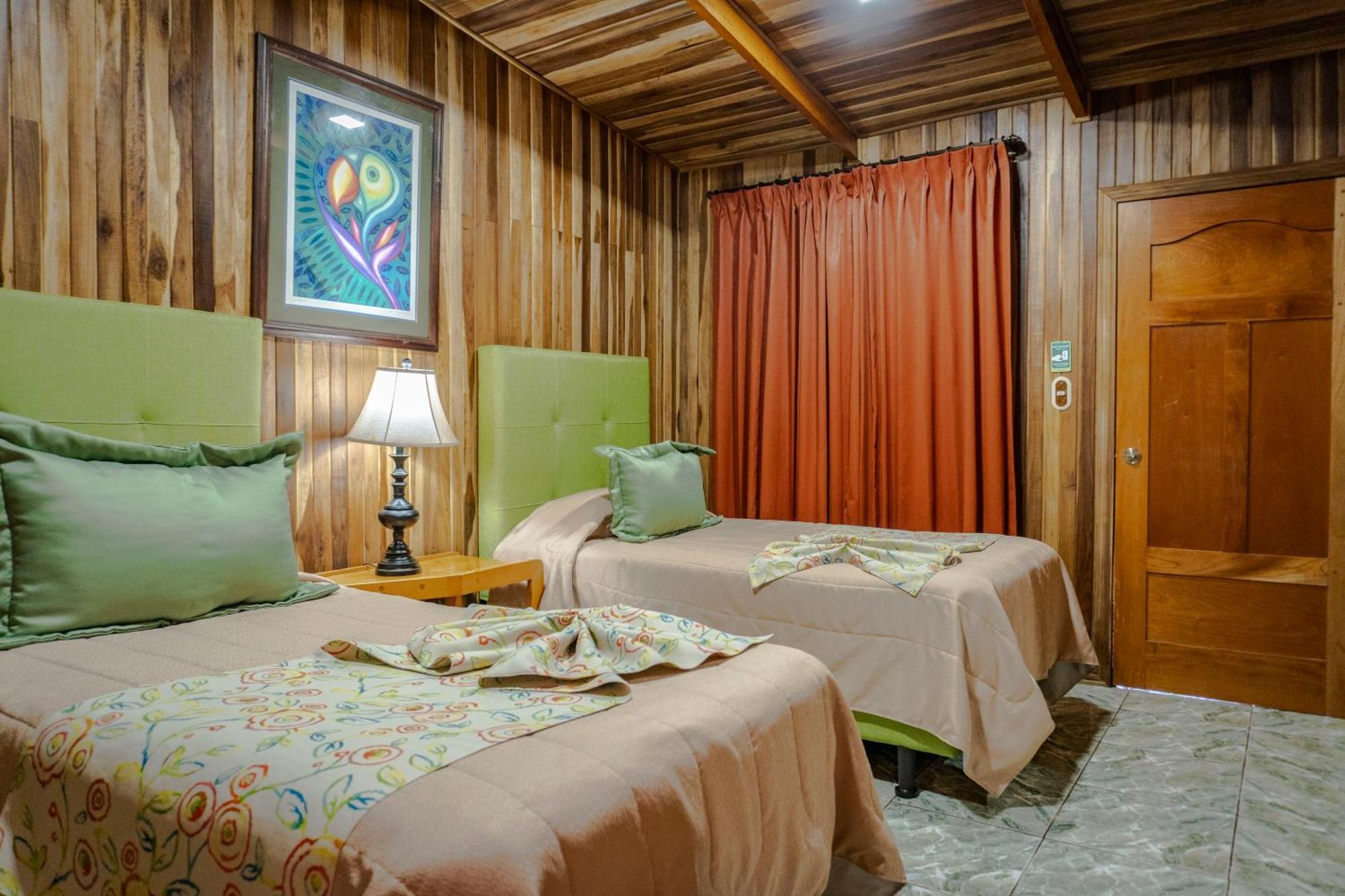 Los Pinos Cabins&Reserve Monteverde Habitación foto