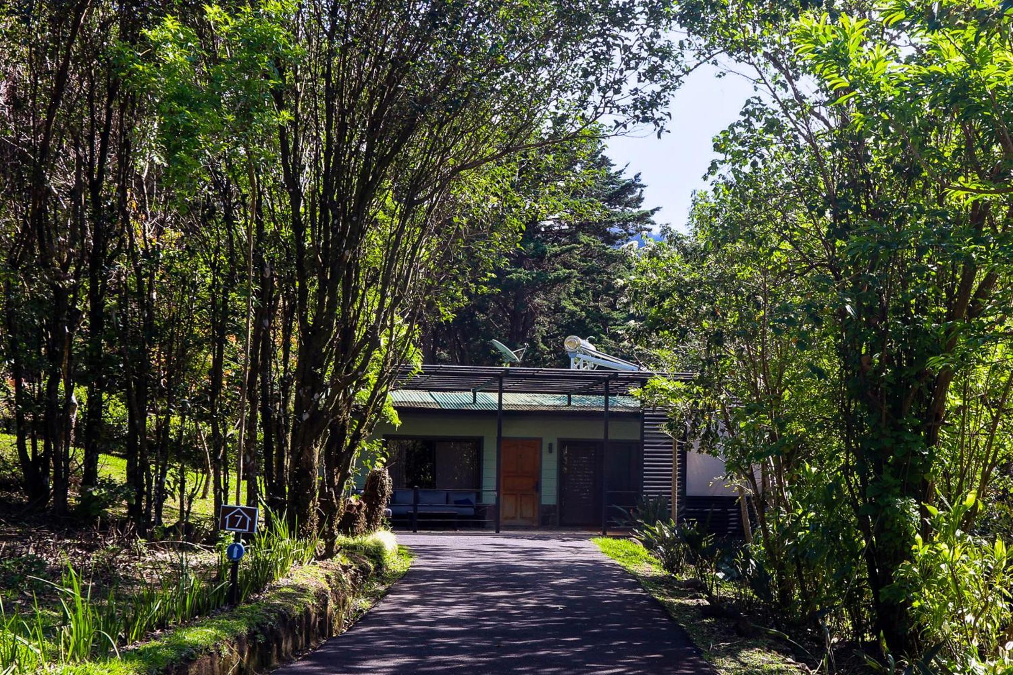 Los Pinos Cabins&Reserve Monteverde Exterior foto