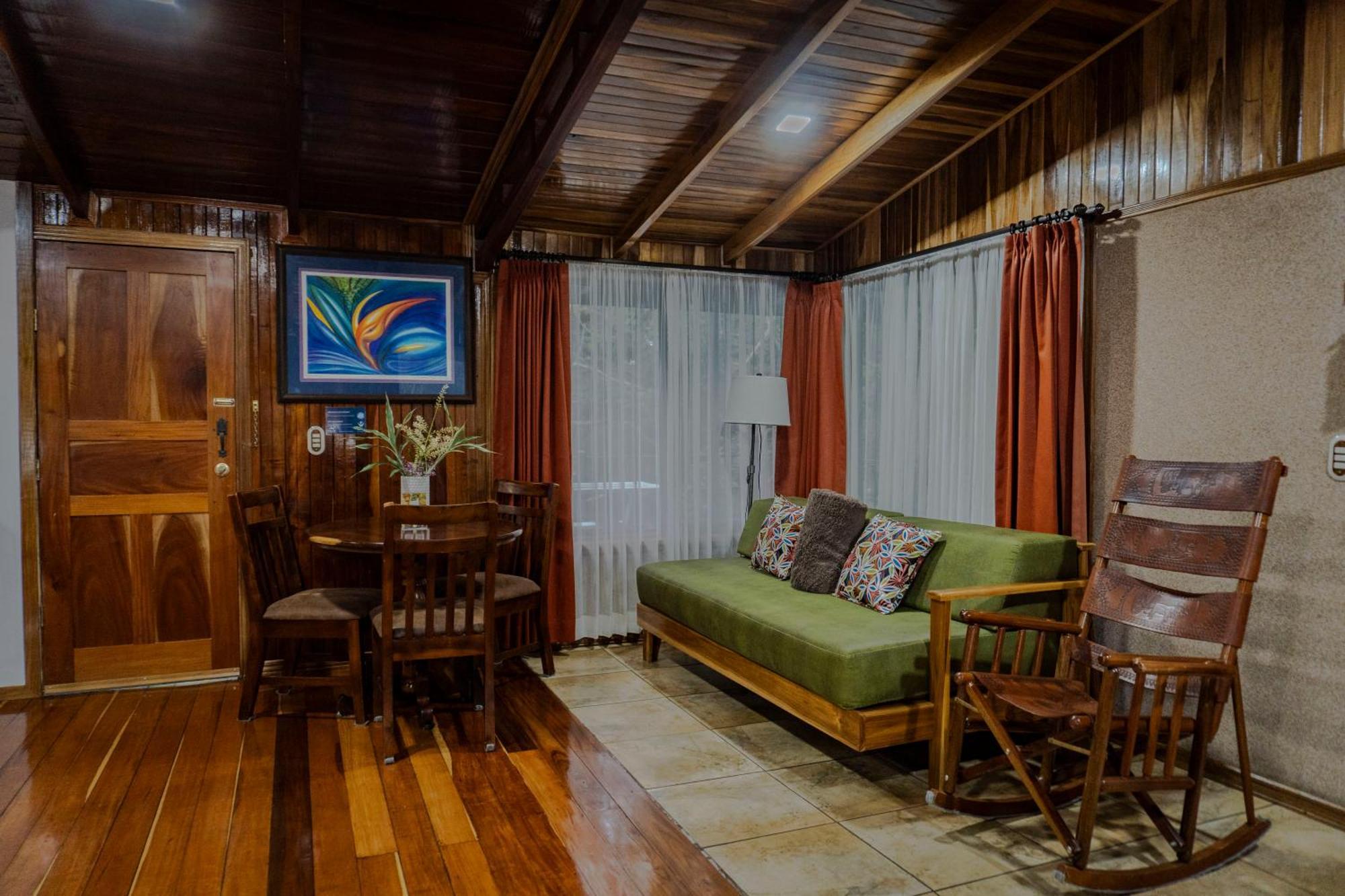 Los Pinos Cabins&Reserve Monteverde Habitación foto